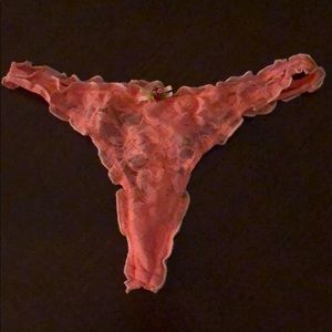 Victoria’s Secret Lace Low Rise Thong Size XS